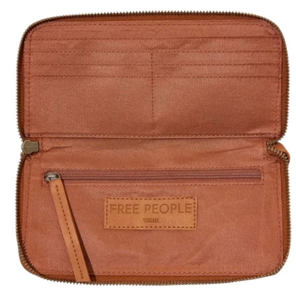 Free People Distressed Vegan Wallet in Tan•NWT! - Picture 7 of 10